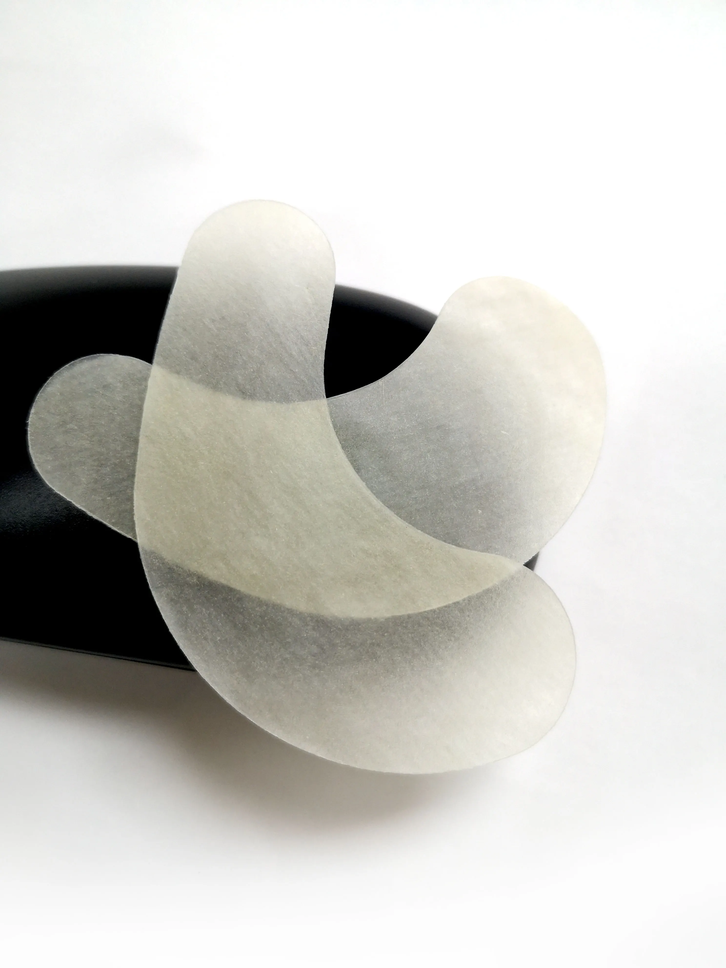 
Eye mask collagen sheet moisturizing gold cold difference between 100% mulberry silk eye mask silk filling 