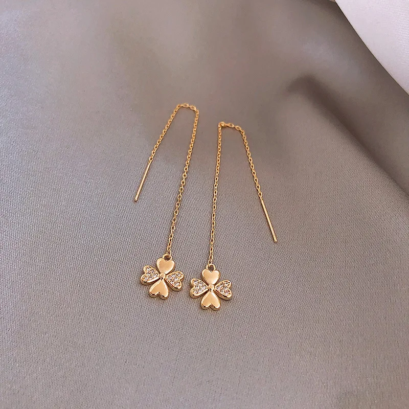 

fashion trendy leaf gold plated wire crystal earrings
