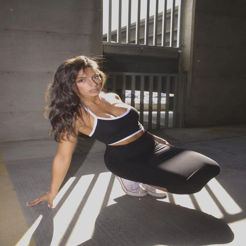 

2021 women clothes New Summer Straps Solid Fitness Ladies Sexy Female Women's Short Crop Tops Tank Tops, Picture shows