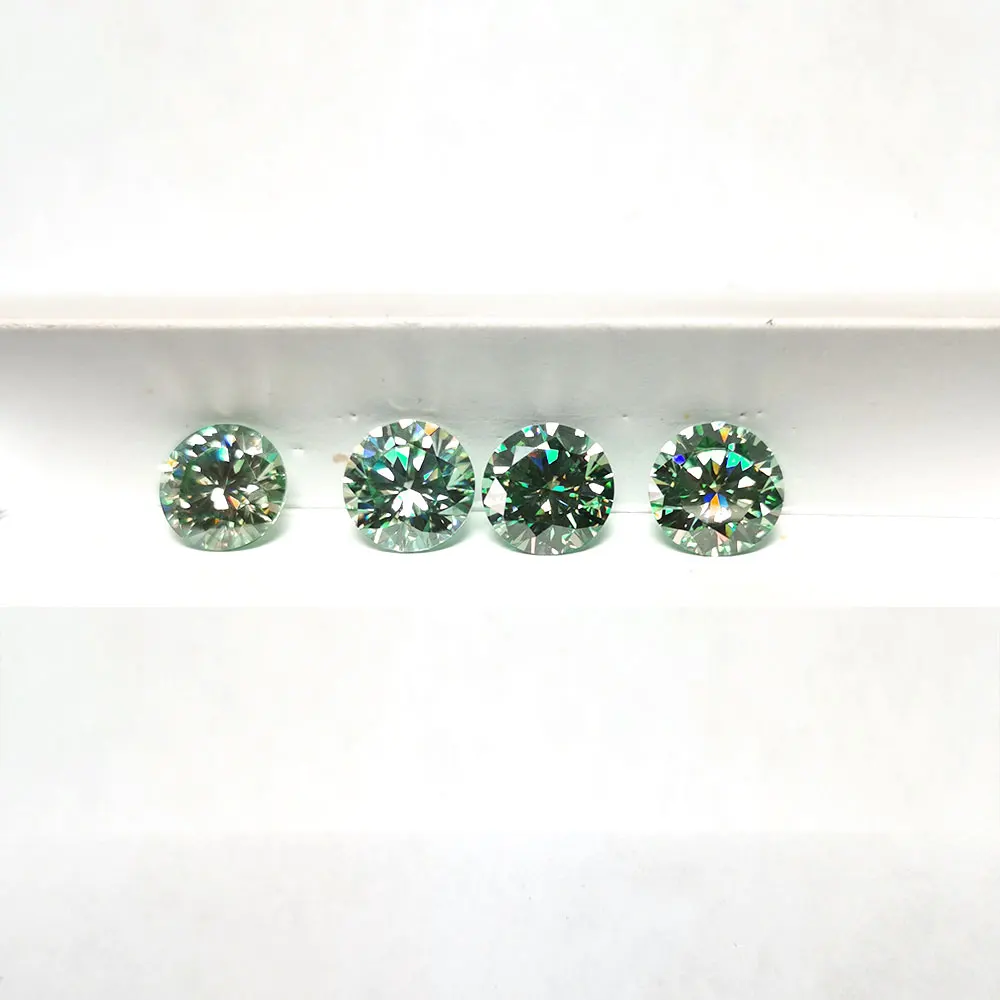 

Yuying Gems Wholesale Round Cut Moissanite Diamond High Quality Green Moissanite Loose Gemstone