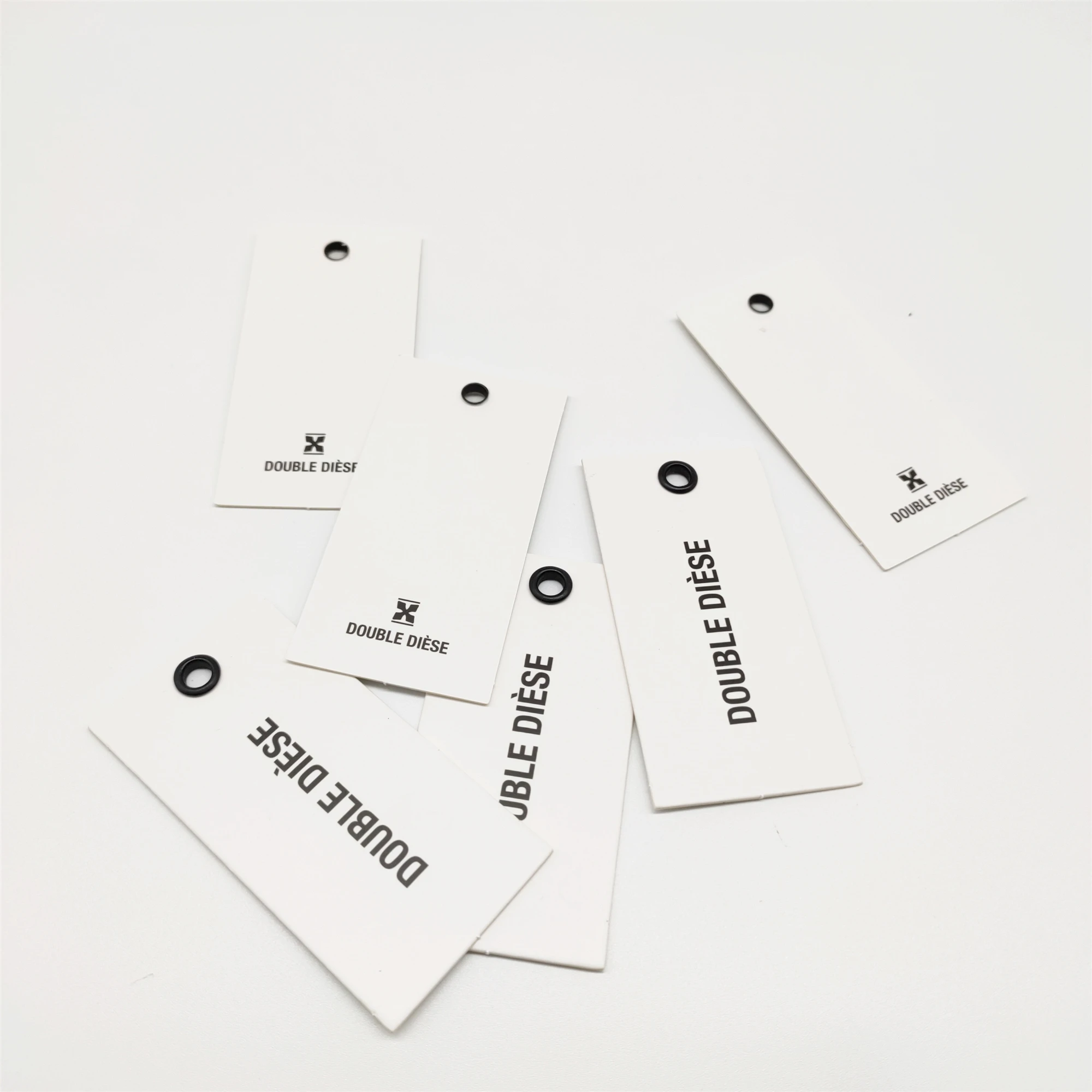 Custom Hang Tag With Black Metallic Eyelet For Garment Gift Hang Tag