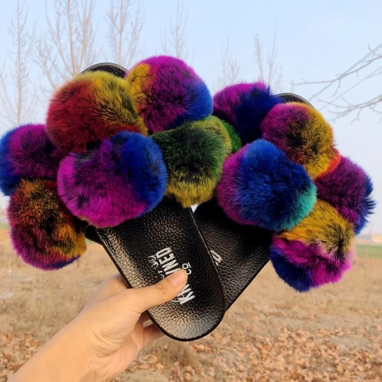 

Costom high quality raccoon rabbit fox pompom fur slides for women and kids slippers with logo, All colors can be customized