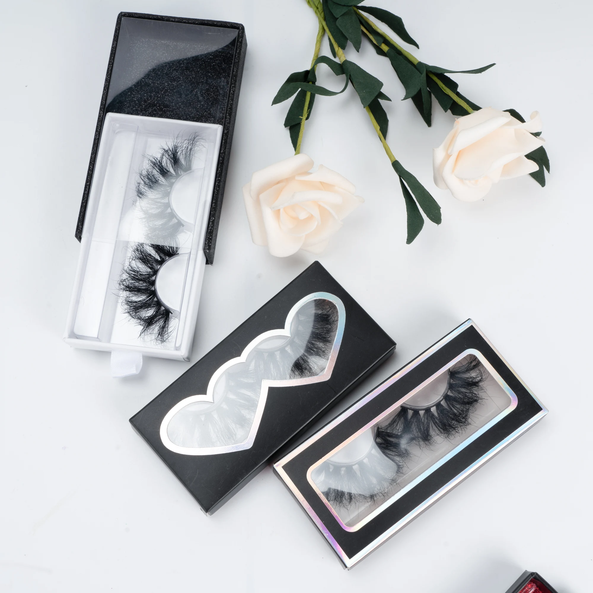 

Free eyelash storage box Real Mink Wispy Eyelash Vendor 3d mink eyelashes packaging boxes
