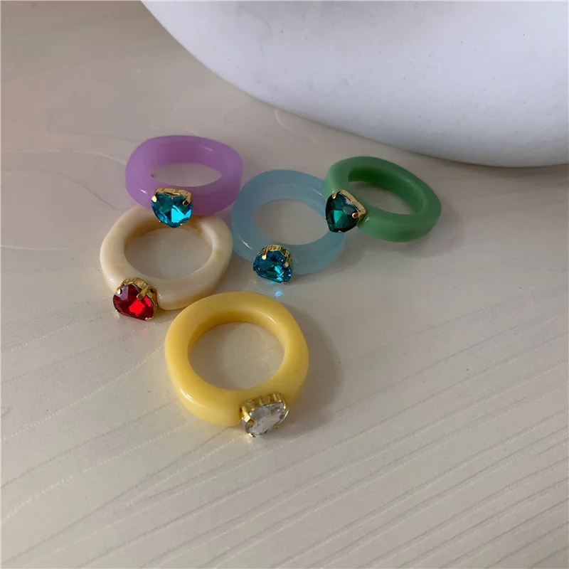 

Summer Best Selling Candy Color Acrylic Rhinestone Heart Ring Colorful Never Fade Resin Acrylic Ring Finger Jewelry