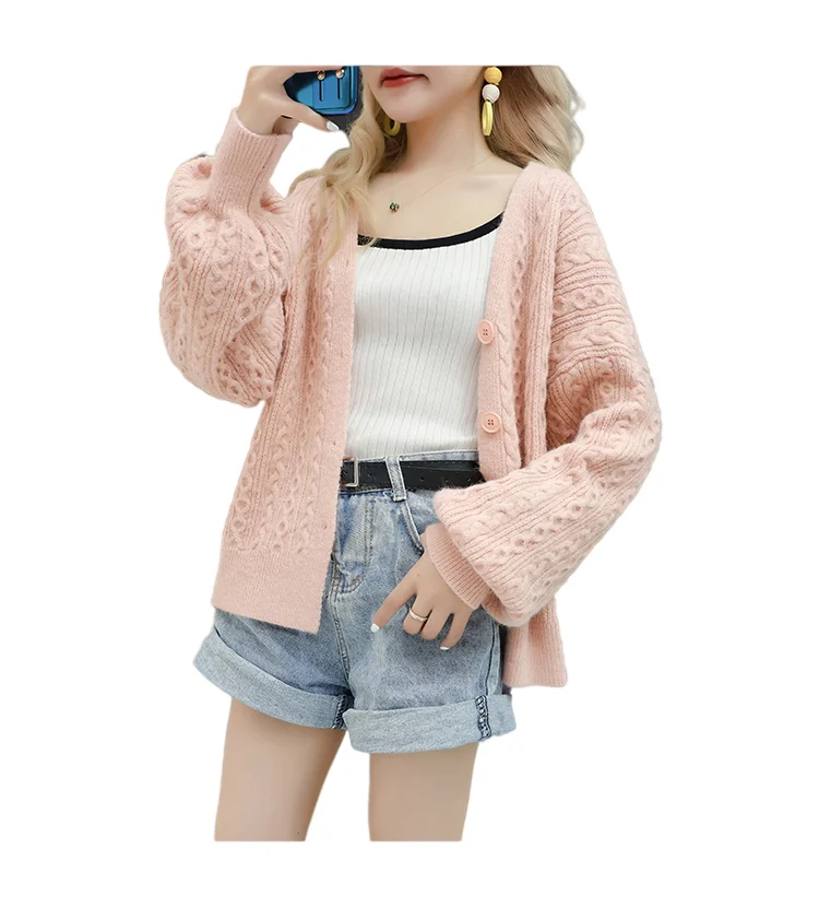 

new winter Female short loose Korean version of small pure and fresh knitwear