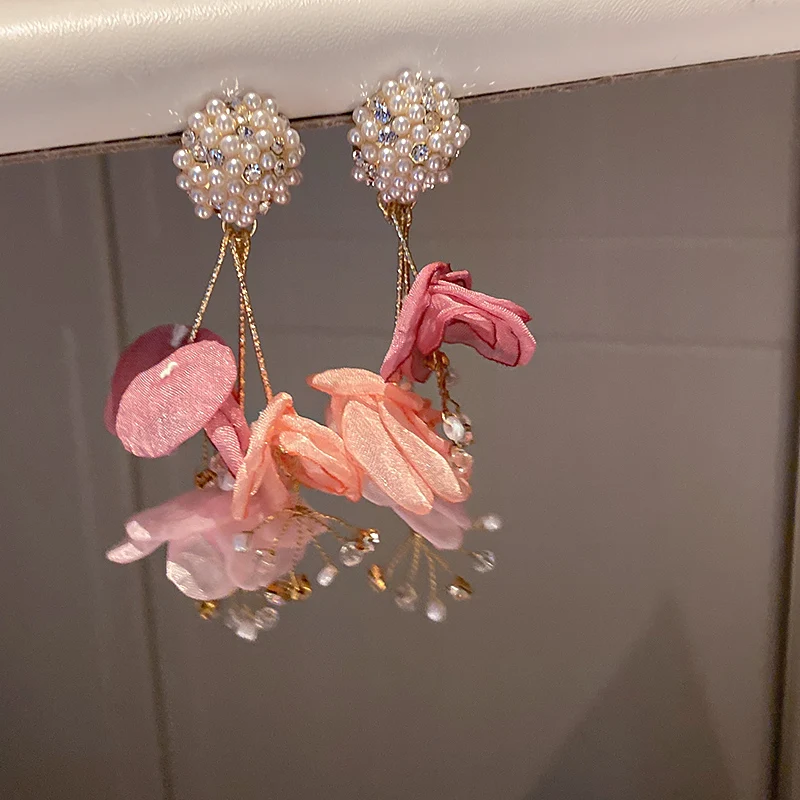 

trendy fashion pearl pink fabric flowers for earrings