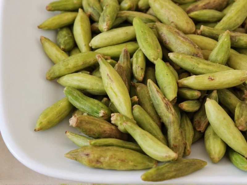 what are cardamom pods