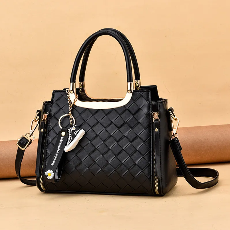 

TD9030 2020 new large-capacity trendy fashion autumn and winter all-match messenger shoulder handbag
