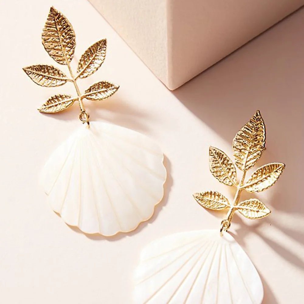 

Metal Gold Leaf Stud Earrings Natural White Cowrie Shell Mother Shell Earrings
