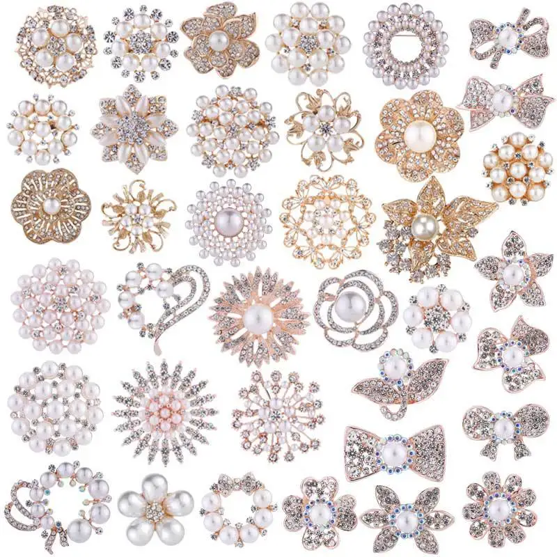 Fashion Ladies Rhinestone Pins Wholesale Diamond Jewelry Crystal Bulk Clothes Pin Flower Pearl Brooch