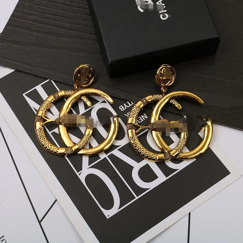 

S925 Silver New Letter Earrings Joker Fashion Brand Jewelry Earrings, Ancient golden snake