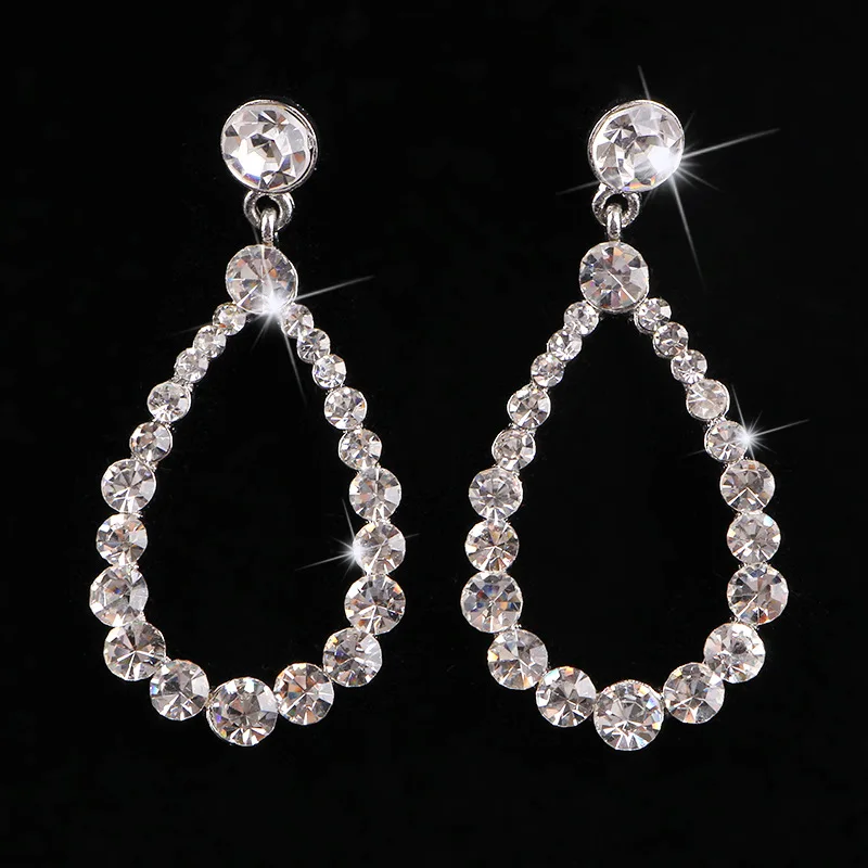 

Luxury Diamond Dangle Earrings Jewelry Silver Rhinestone Stud Earring Crystal Bridal Chandelier Teardrop Earrings for Women, Photo
