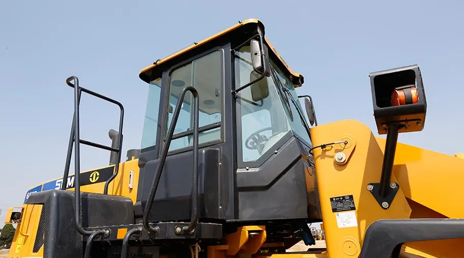 Chinese brand 5 ton wheel loader  656D cheap price for sale