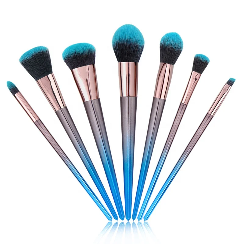 

Popular 7 Pieces Makeup Brush Set Diamond Gradient Peacock Blue Makeup Brush, Pics