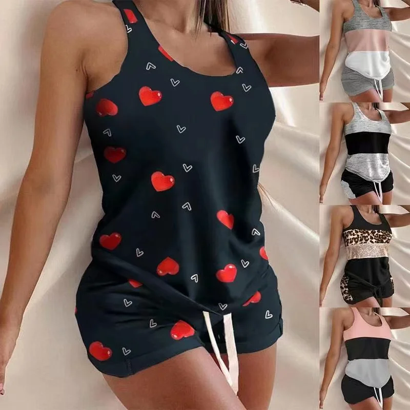 

2021 New Summer Casual Women Print Summer Pajamas Set Casual Sleepwear Short Sleeve T-Shirts Shorts Women's Sleepwear, Picture color