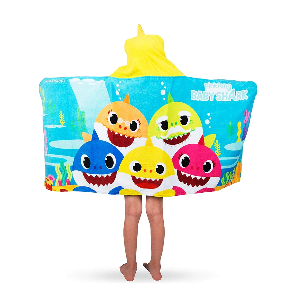 Child hooded beach towel