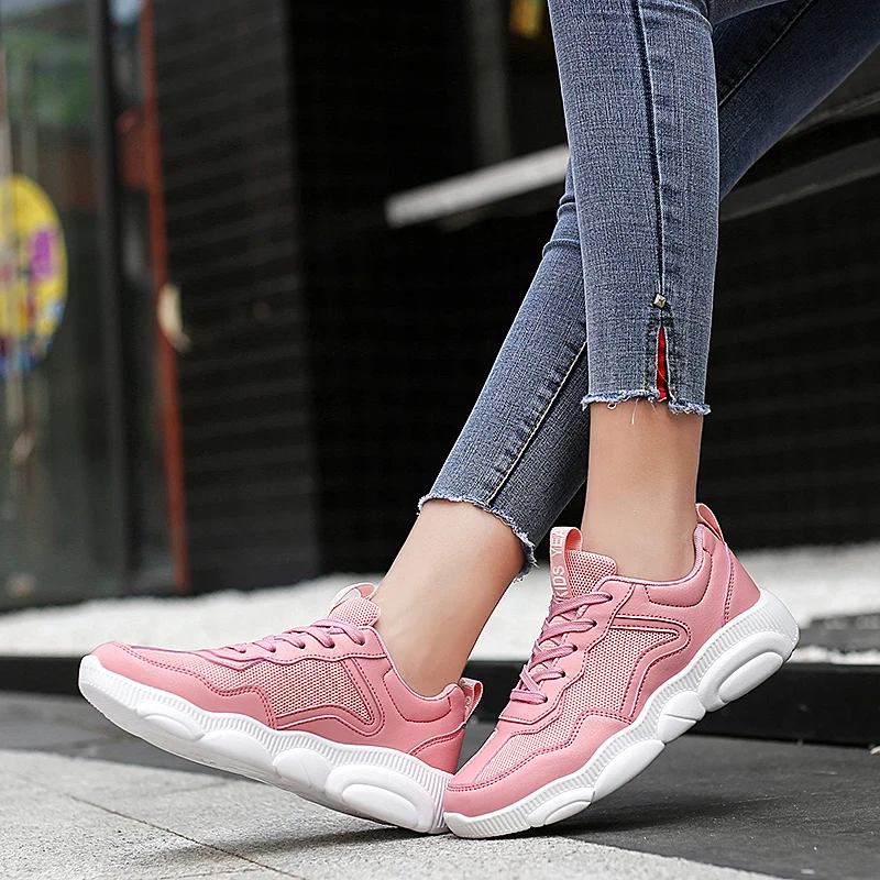 

New arrival flat lightweight casual sports shoes women sneakers ladies shoes women, Optional