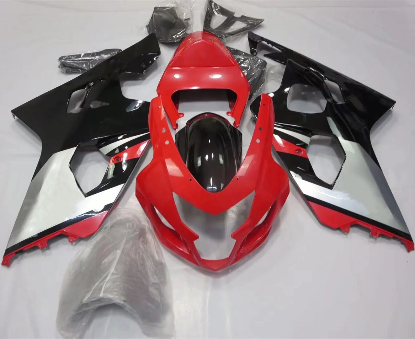 

2022 WHSC Motorcycle Accessories For SUZUKI GSXR600-750 2004-2005 ABS Plastic Fairing Kits, Pictures shown