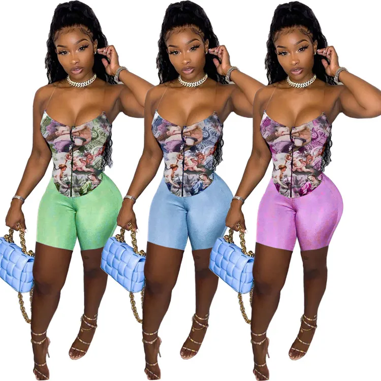 

2021 Sexy Ladies Print Outfits Zipper Nipped Waists Vest Shorts Summer Women Clothes Two Piece Set, Picture shown