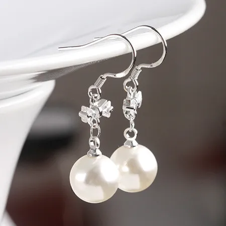 

Korean Version Of Elegant Fashion Simple Atmosphere Silver-Plated Female Bowknot Tassel Long Pearl Earrings Female Drop Earrings, Picture shows