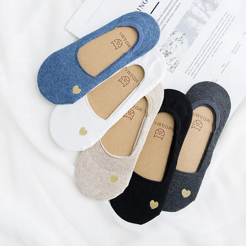 good quality embroidery heart cotton socks women invisible anti slip socks cute korea