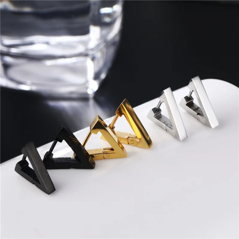

2021 new European and American geometric men and women stainless steel punk earrings
