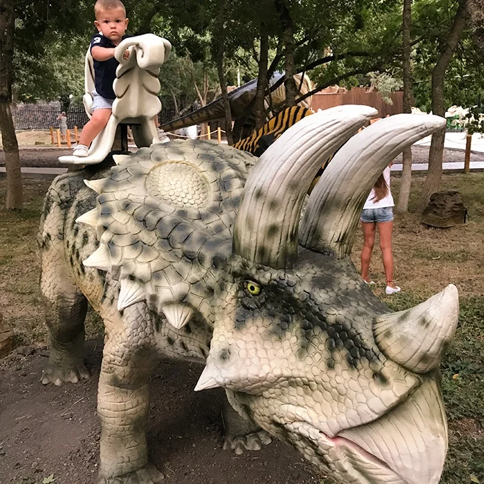 

Walking big size animatronic dinosaur ride for kids, Customized