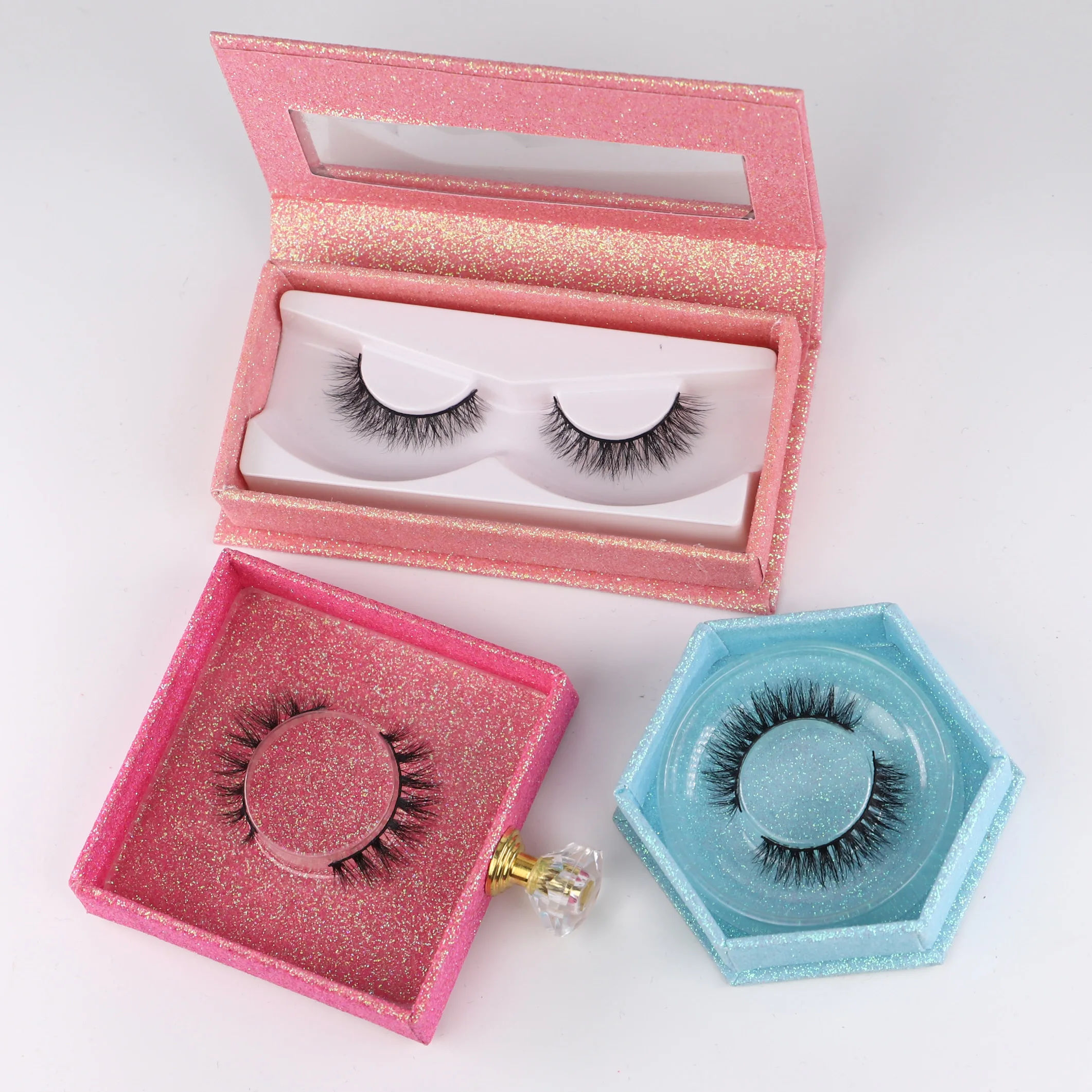 

FREE SAMPLES 100% cruelty free handmade real mink eyelashes logo box