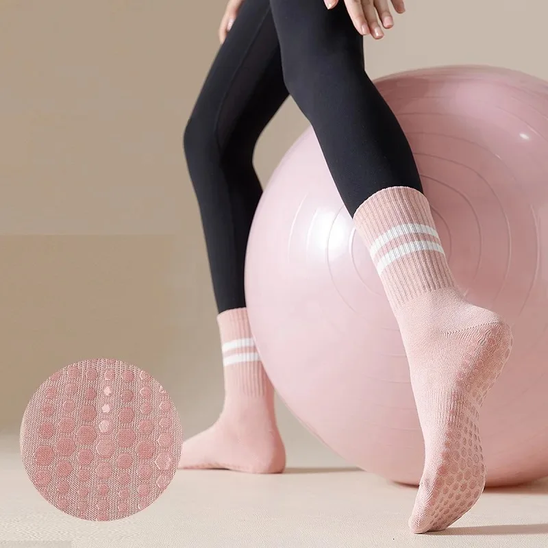 Custom Wholesale Dance Socks Sport Ballet Custom logo Grip Gym Socks Yoga Non slip Socks