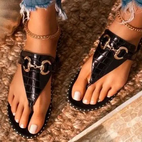 

2021 Fashion Summer Women Sandals Clear Shoes Slip-On Ladies Flat Beach Sandals Outdoor Holiday Women Jelly Shoes, Picture