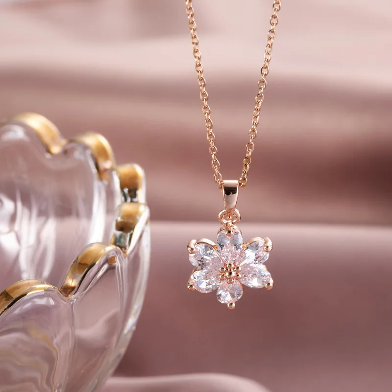 

HOVANCI Stainless Steel Flower Pendant Necklace Delicate Shining Cubic Zircon Flower Charm Clavicle Necklace for Girls