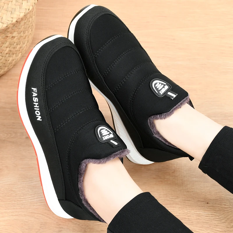 

GM-160M Round Toe Walking Slip On Lightweight Women Winter Shoes 2021 Shoes 2021 For Women Ladies Casual Shoes, Black