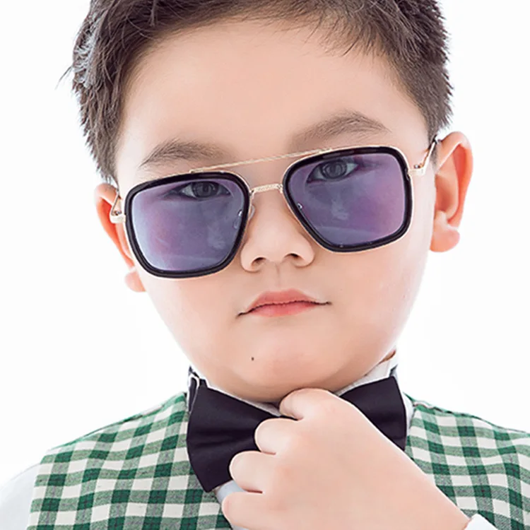 

SKYWAY Fashion Square Frame Boys And Girls Sun Glasses Iron Man Uv400 Children Sunglasses
