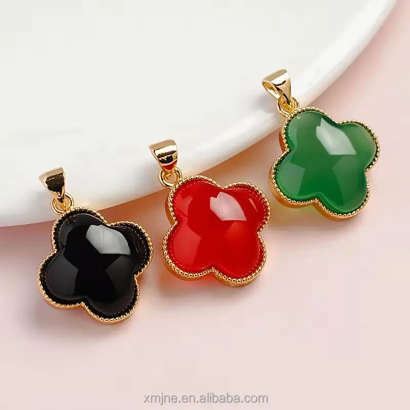 

925 Inlaid Green Chalcedony Pendant Live Room Blessing Gift For Ladies Jade Pendant Necklace Chalcedony Four-Leaf Clover