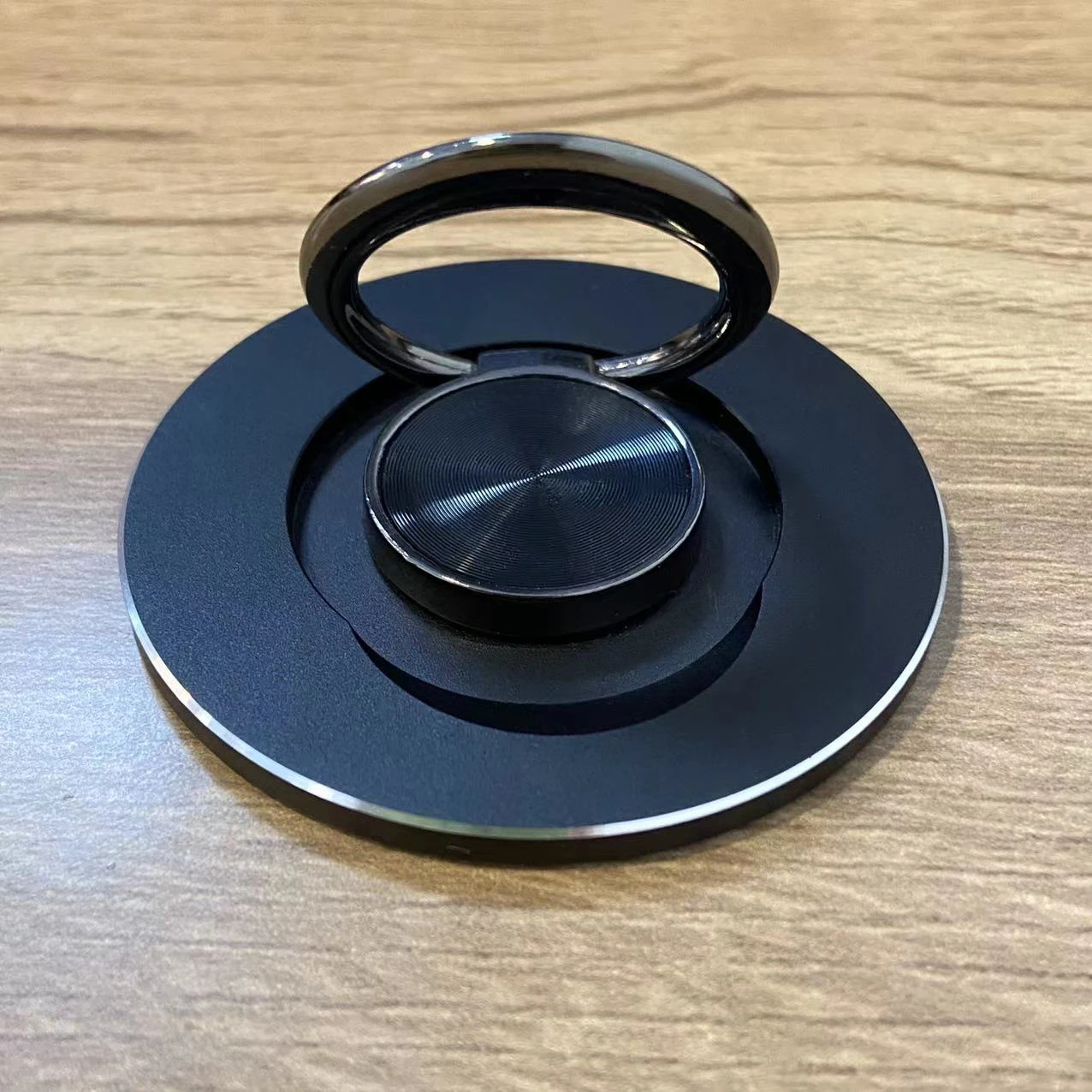 

Spot Supply Smartphone Finger Grip Ring Holder Phone Ring Stand Magnetic, Silver/black