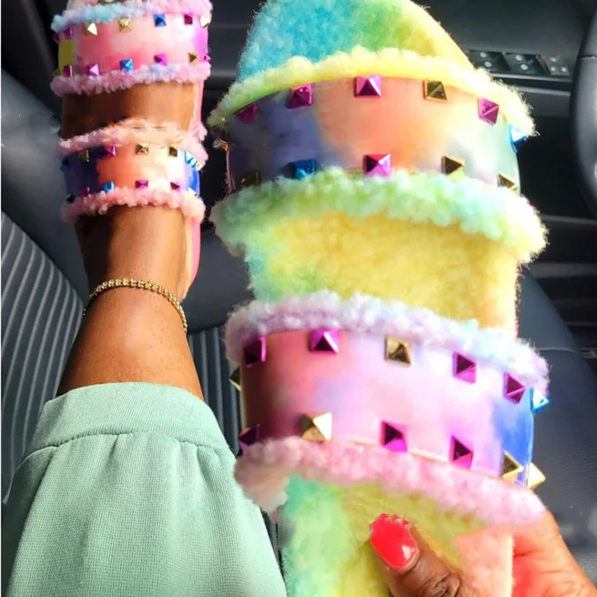 

Ins Hot Sale Soft Comfortable Fluffy Fur Slippers Open Round Toe Double Band House Slides Shoes For Ladies Winter Slipper Women