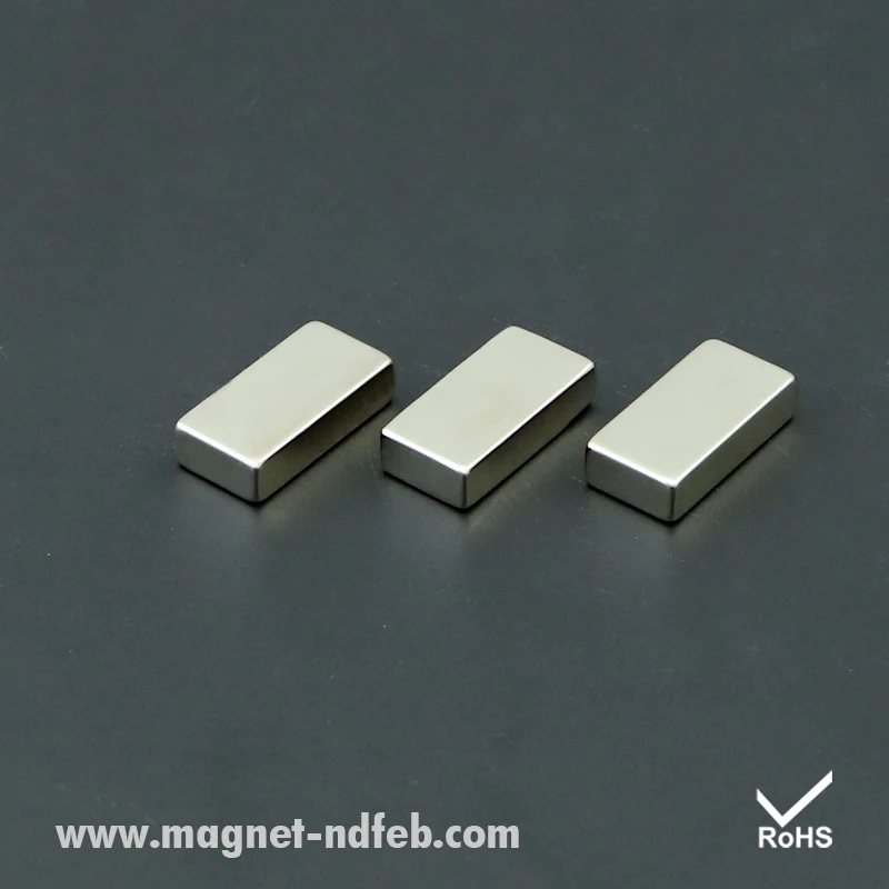 Schwarz 5 NEODYM MAGNETE 15 x 15 x 5mm NdFeB N45 Quadermagnet Epoxy