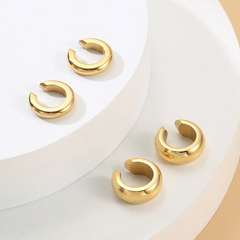 

Waterproof Stainless Steel 18K Gold Plated Chunky Ear Cuff Hypoallergenic 3MM 6MM Thick Cc Ear Buckle Clip On Earrings YF3349