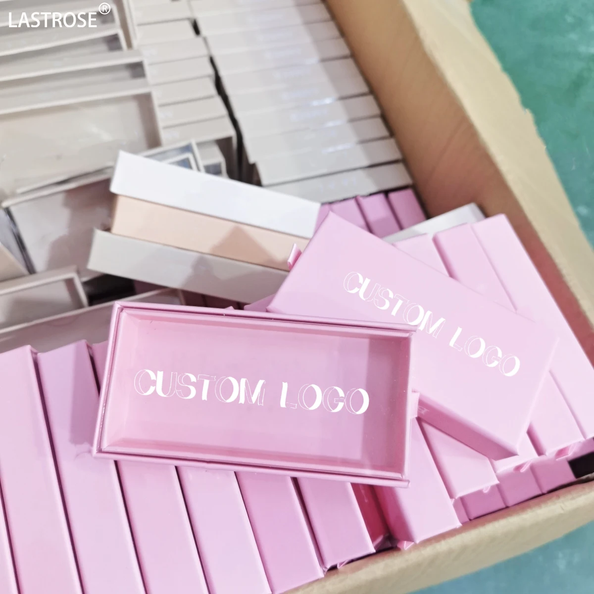 

Wholesale baby pink eyelash box nude eyelash packaging box drawer paper box for false lashes