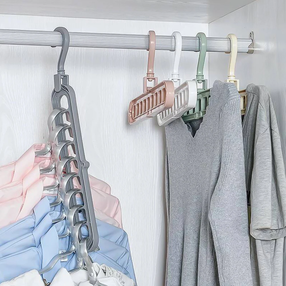 

1pc New 9 Hole Space Saving Hanger 360 Rotating Magic Hanger Multi-function Folding Hanger Wardrobe Drying Clothes Storage, Color random
