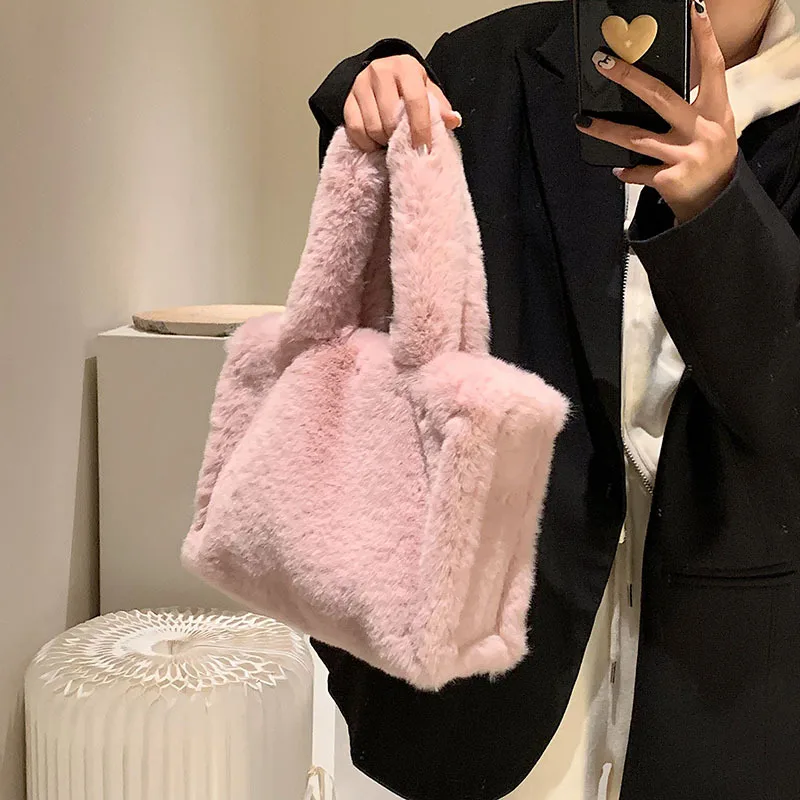 

Xinyu Faux Fur Candy Color Women Handbags Luxury Design Ladies Underarm Bags Winter Plush Female Furry Shoulder Bag Tote Purse