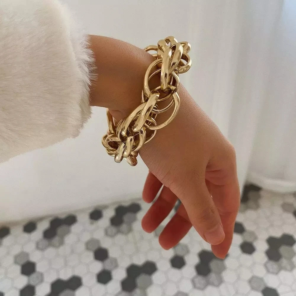 

Tik Tok Fashion Twist Women Bracelet Gold Plated Charm Bangles Bracelet Chunky Thick Chain Bracelet for Women, Gold silver