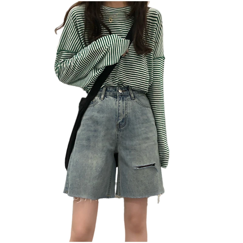 

Loose High Waist Button Tassel Ripped Hole Denim Shorts for Women Jeans, Picture