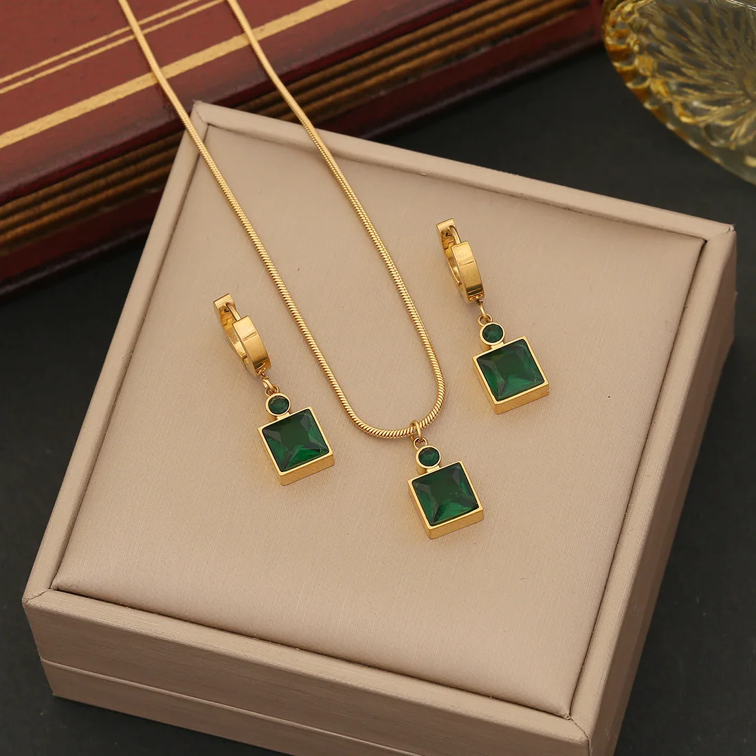 

Carline Minimalist 18k Gold Plated Stainless Steel Emerald Zircon Necklace Earrings Jewelry Set For Women