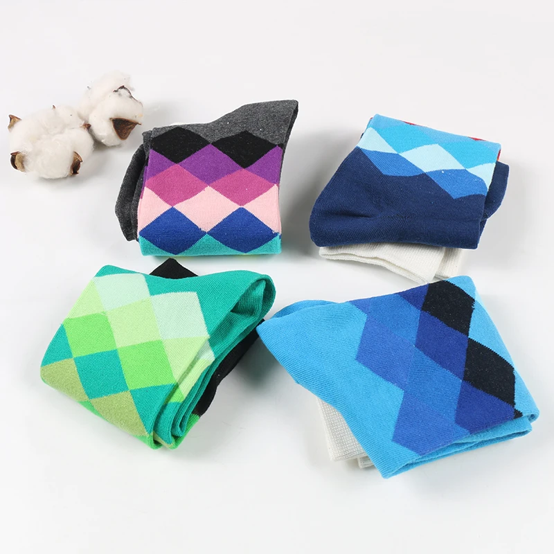 

2020 British style gradient mens colorful diamond happy socks for men, As pic