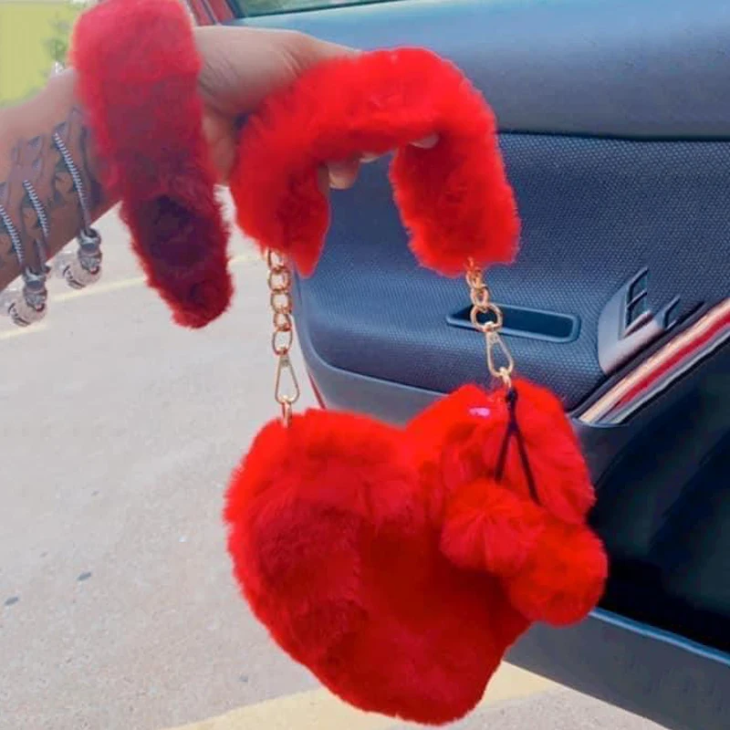 

faux fur headband clutch hand bags fur headband sets fashion girl chain fur heart purse, Pictured