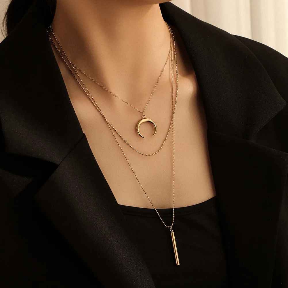 

Best Sale Real Gold Plated Multiple Layers Moon Pendant Necklace Triple Layers Titanium Steel Choker Necklace