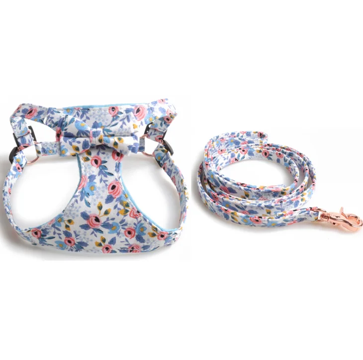 

Factory Direct Sale Supplies Flower Breathable Vest Universal Explosion Pattern Pet Chest Strap Leash Dog