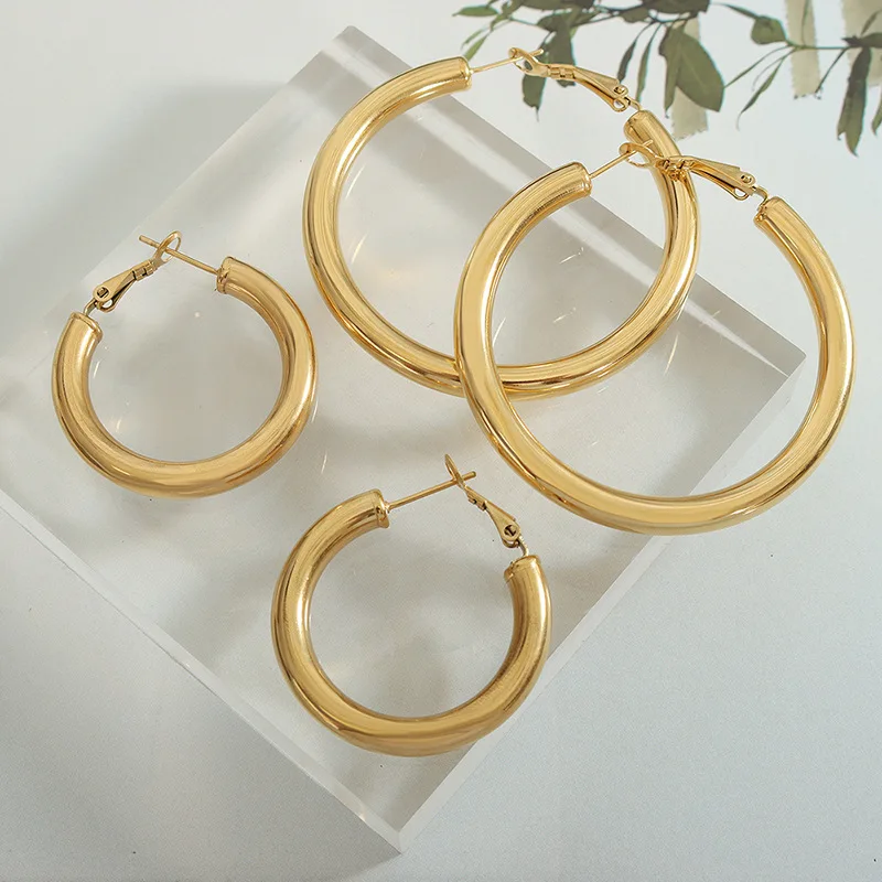 

Fashion Jewelry 18k Real Gold Plated Hollow Tubular Round Vintage Earrings Geometric Cannular Clip On Circle Hoop Earring Women