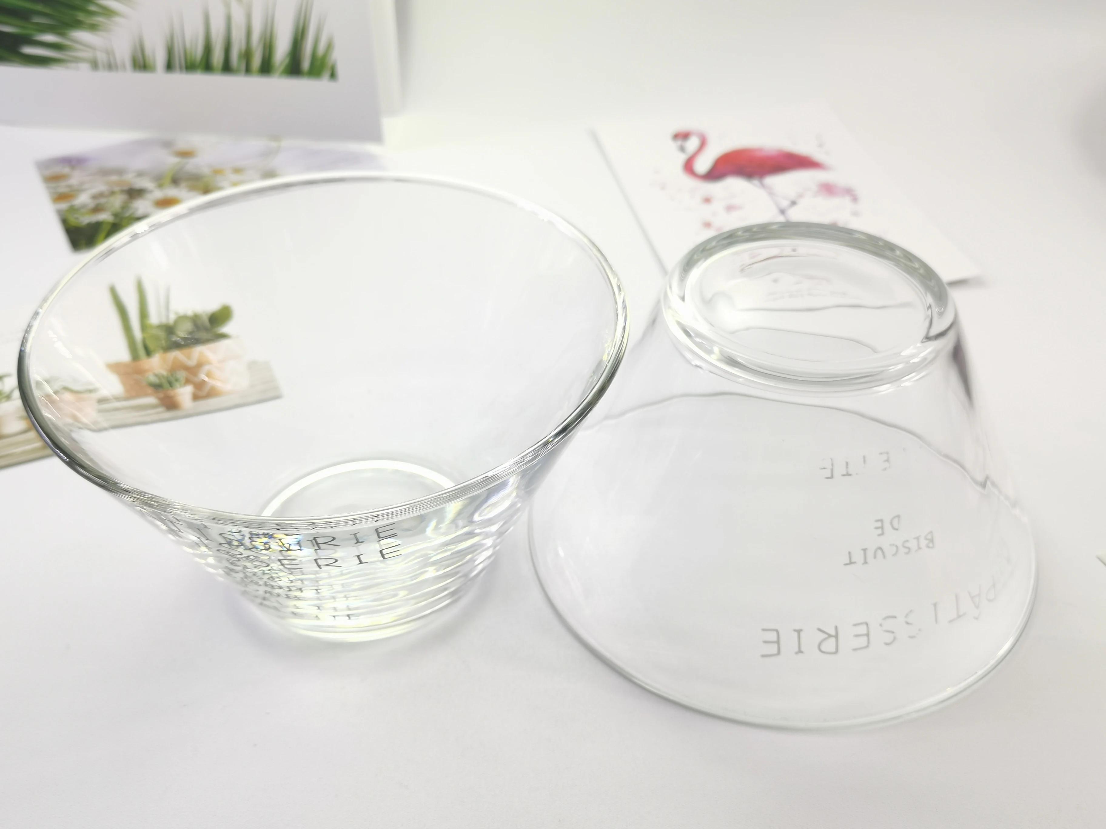 wholesale Customized Heat-resistant Glass Bowls High Borosilicate Transparent Salad Glass Candy Bowl
